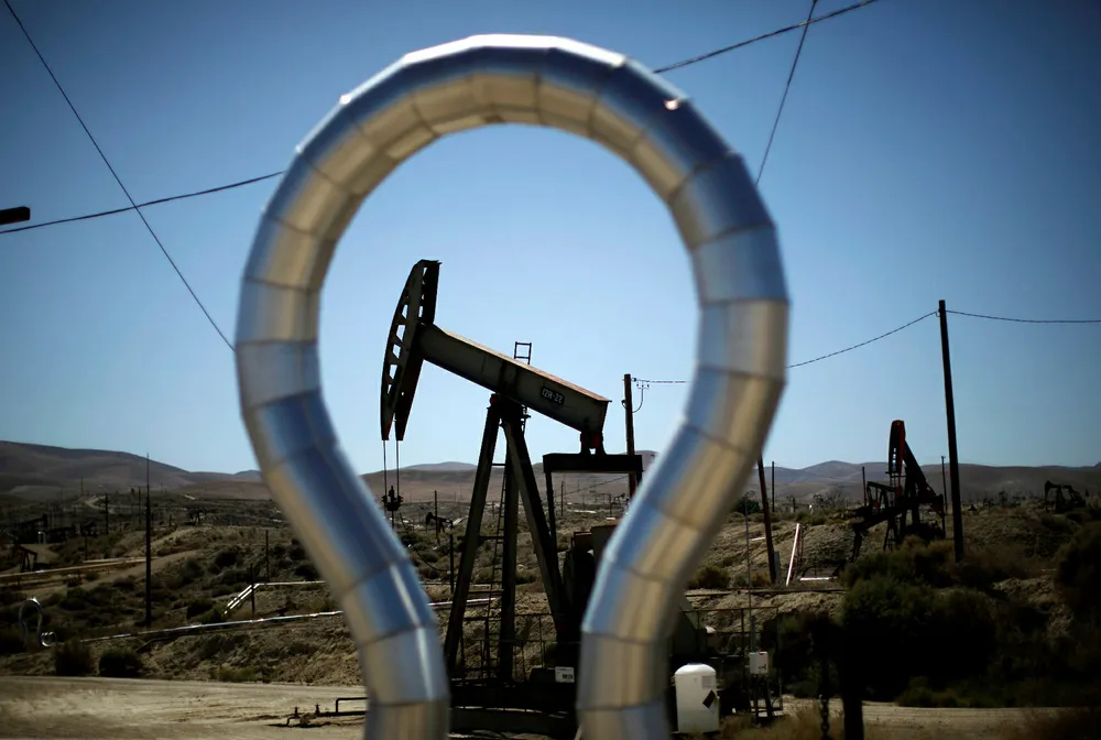 Texas: producers also awaiting vote from regulators on proposed 20% production cut on 5 May