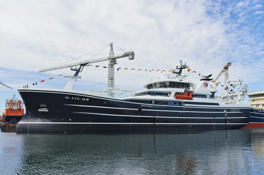 75 meter lange «Herøyhav» er levert og klar for avreise.