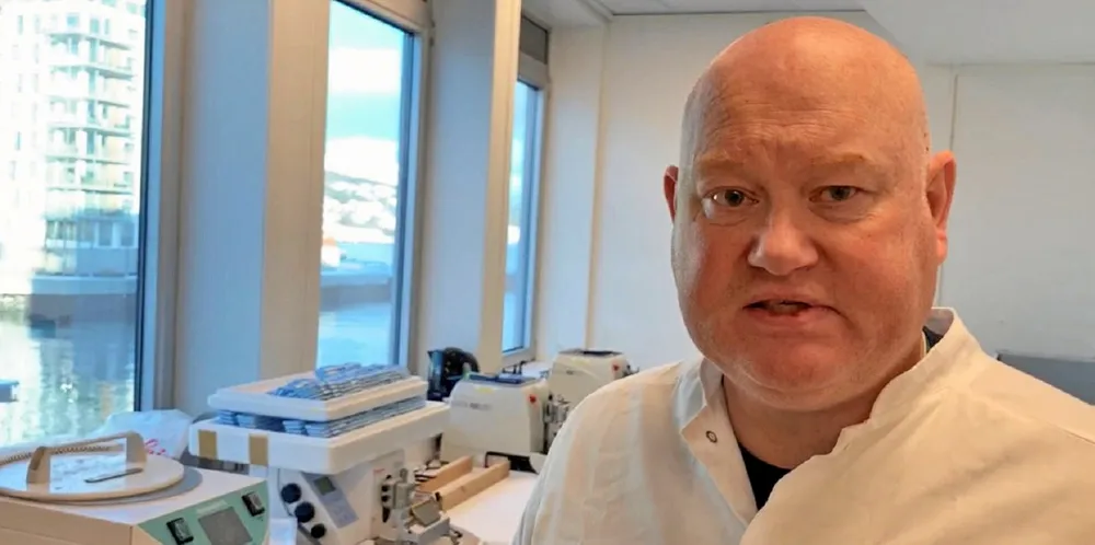 Geir Bornø ,seksjonsleder for fiskediagnostikk i Veterinærinstituttet.