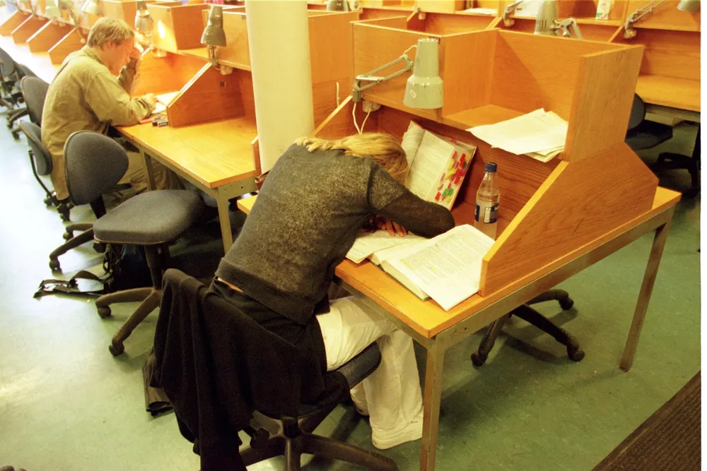 Kvinnedominansen kan øke blant jurister i offentlig sektor, påpeker kronikkskribenten.