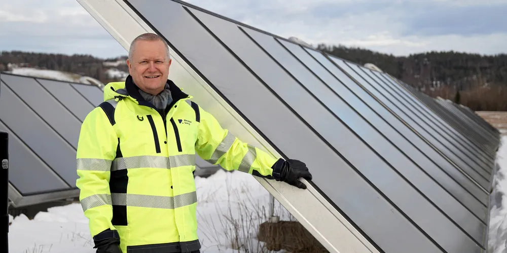 Konsernsjef Eskil Lunde Jensen i Akershus Energi. kan nå legge frem et kvartalsresultat som ikke bare preges av høye kraftpriser, men som også viser solid bunnlinje for solkraftsatsingen.