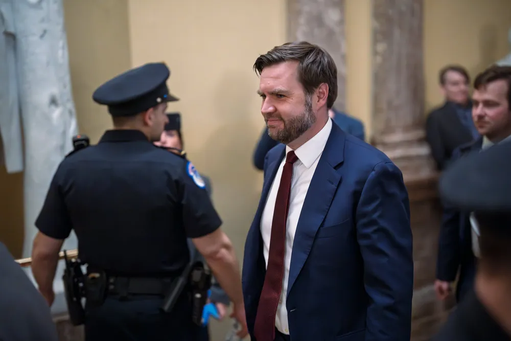 Visepresident J.D. Vance var til stede for å kunne bryte stemmelikhet ved behov. Det ble ikke nødvendig.