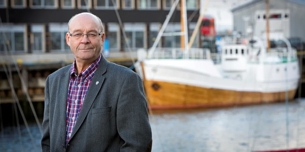 Reidar Nilsen fotografert ute ved kanalen i Trondheim.