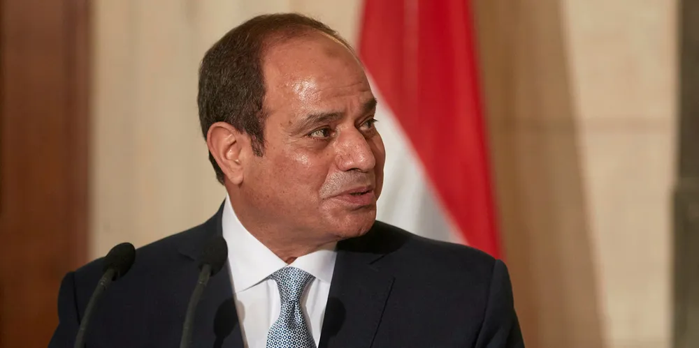 Egyptian President Abdel Fattah El-Sisi yesterday gave directives to continue the completion of the Suez Canal development projects.