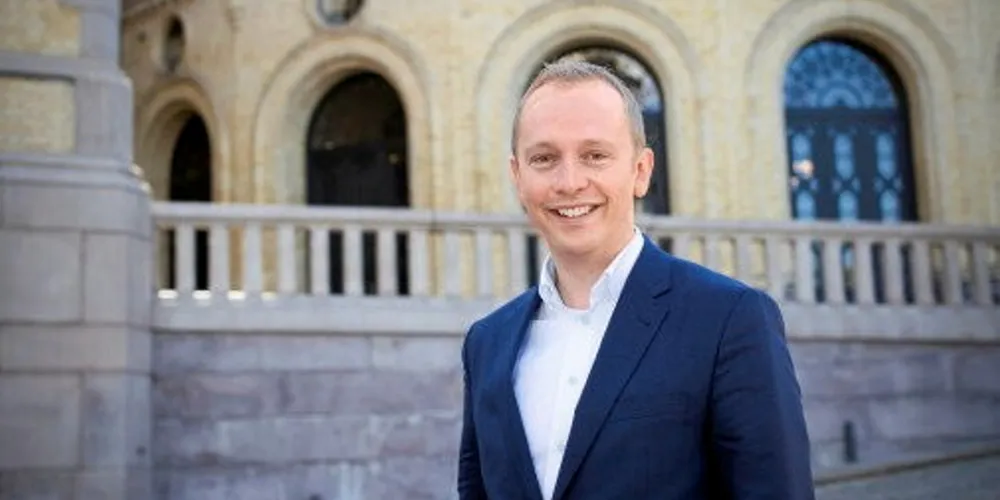 Per Øyvind Voie, Elektroforeningen. Per Øyvind Voie, Elektroforeningen.