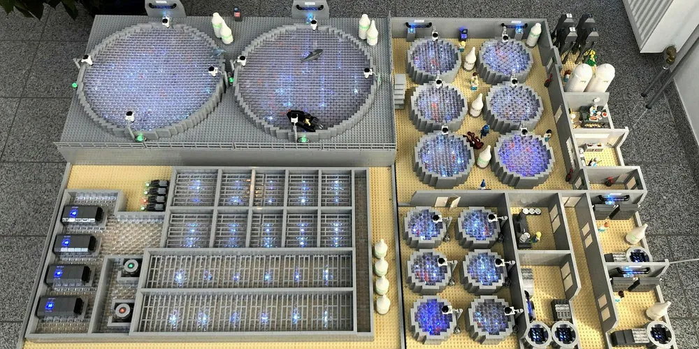 Oxyguard has created a land-based salmon farm maquette entirely from LEGO bricks.