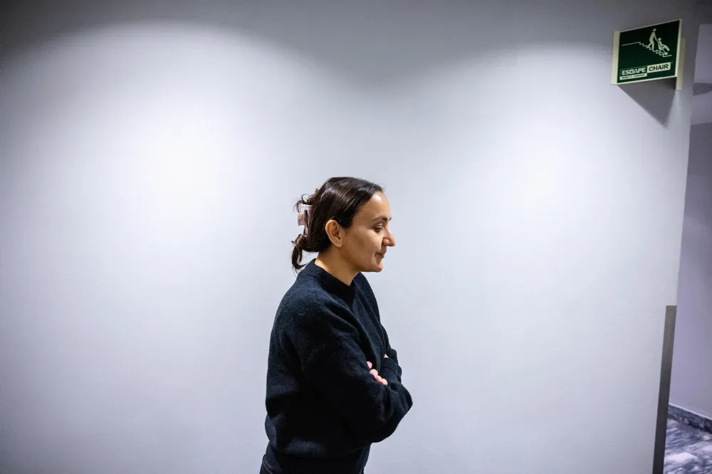 Seher Aydar (R), medlem i kontroll- og konstitusjonskomiteen, og saksordfører for Riksrevisjonens kritiske undersøkelse av Forsvarets informasjonssystemer. – Det er litt skummelt at vi har så store mangler, med tanke på hvor vi befinner oss sikkerhetsmessig i dag, sier hun.