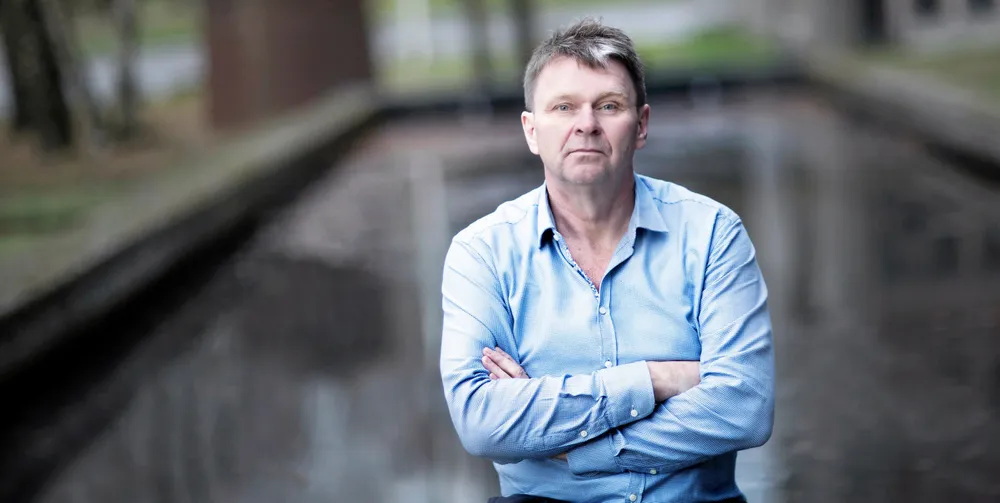 Ulf Møller er næringspolitisk rådgiver i Energi Norge. Han mener det vil være bra med høyere andel fastprisavtaler i Norge, og at ny nettleie vil dekke opp for at fastpris fjerner incentivet for å spare strøm.