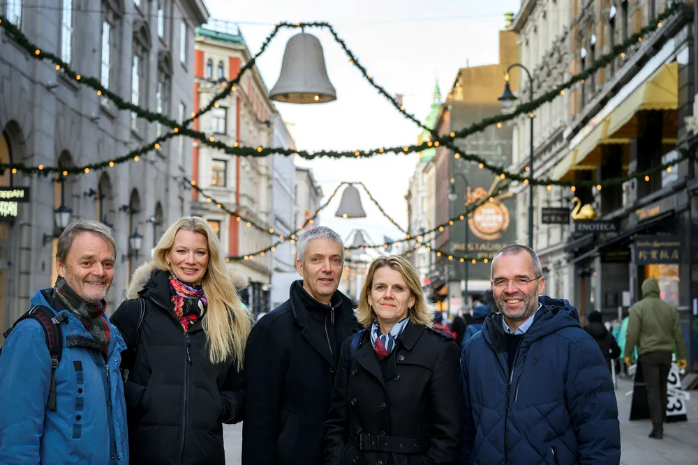 DNs rentepanel. Fra venstre Knut Røed, Kari Due-Andresen, Steinar Holden, Hilde Bjørnland og Ragnar Torvik.