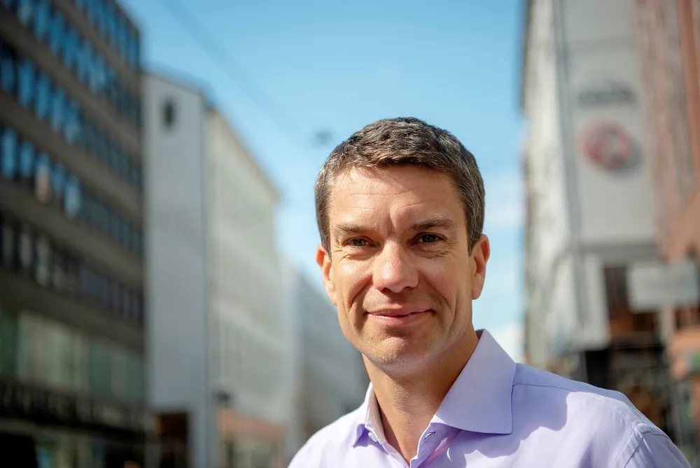 Anders Skoe slutter i Finn.
