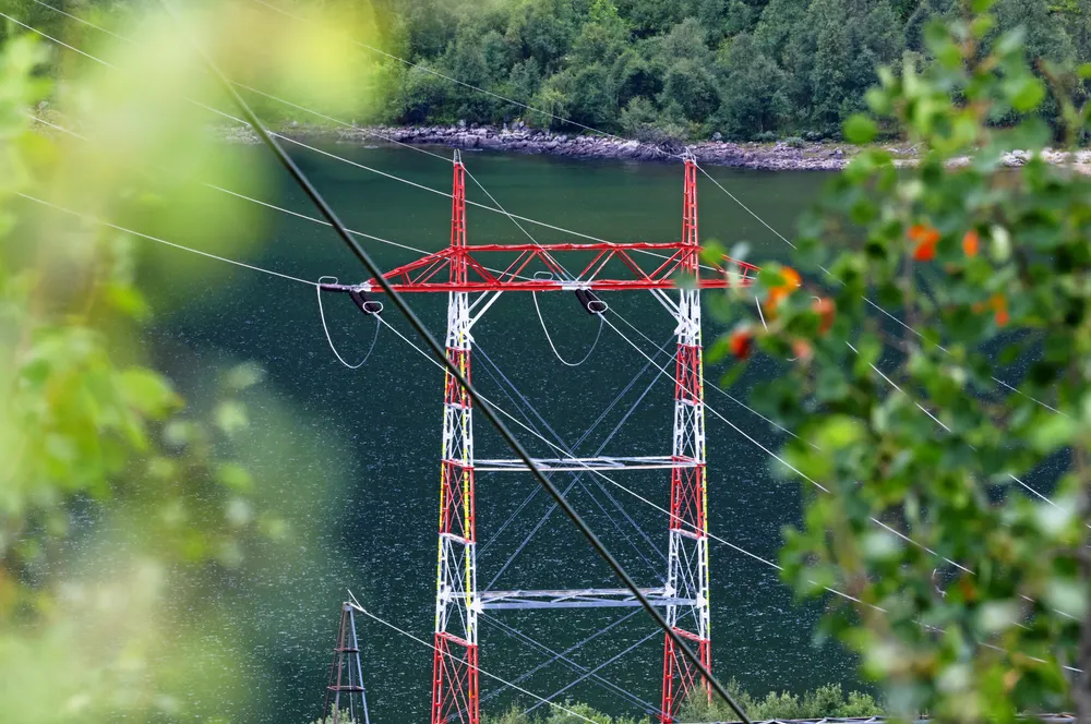Europower har sett på strømprisen i 2019 opp mot prisene i fjor. Når var strømprisen egentlig høyest?