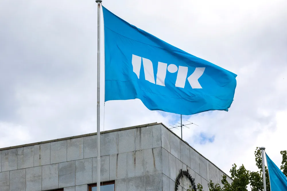 Programmet Helgemorgen i NRK får kritikk etter å ha intervjuet professor Glenn Diesen.