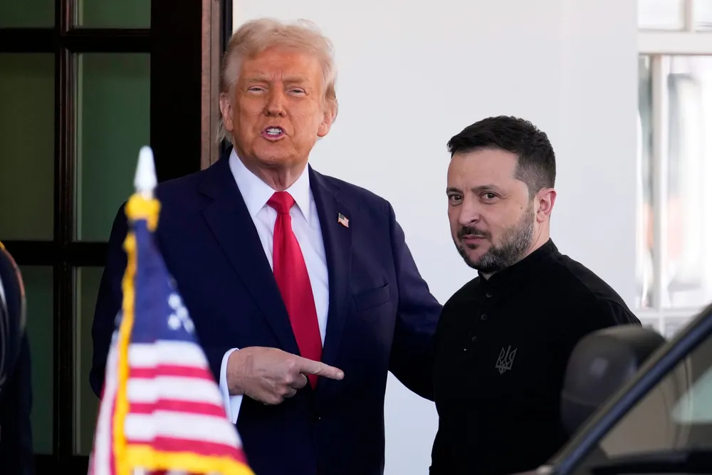 Donald Trump legger ansvaret igjen på president Volodymyr Zelenskyj.