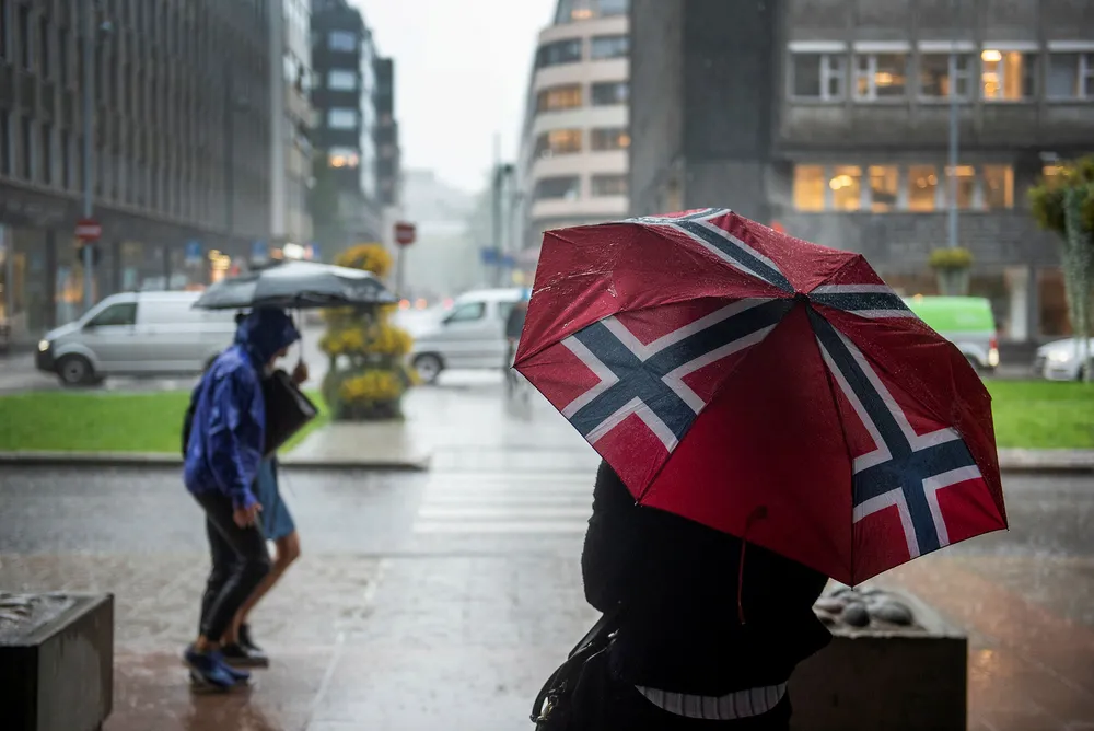 I tillegg til å forenkle i gamle regler, er det en god idé å ikke innføre ny kompleksitet, skriver artikkelforfatter.