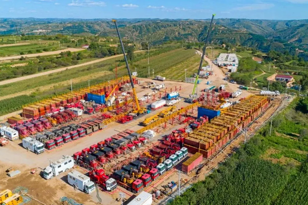 Fracking operation: at the Qingcheng shale oil play in the Ordos basin