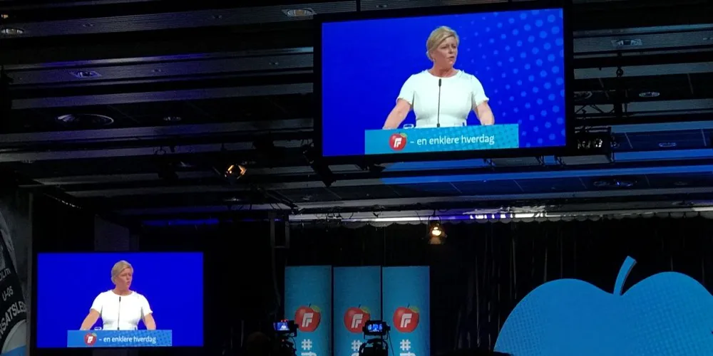 - Dette valget skal vi vinne, fastslo partileder i Frp, Siv Jensen, i sin avslutning på åpningstalen under landsmøtet til Fremskrittspartiet. Begge foto: Kjersti Kvile