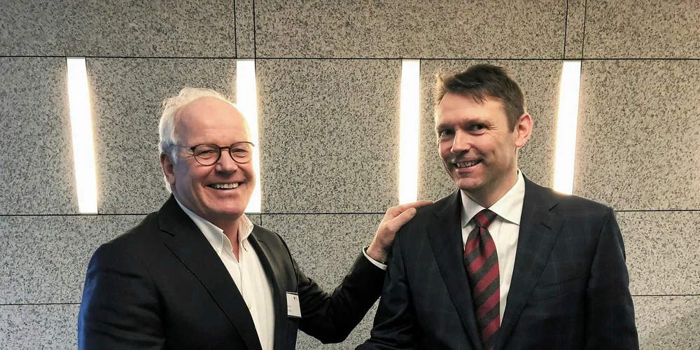 Onsdag 7. februar 2018 undertegnet konsernsjef Tom Nysted i Agder Energi og administrerende direktør Erling Thiis i Nord Pool avtalen om etableringen av NODES.