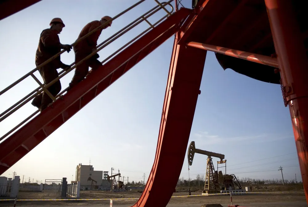 Two to die over  bungled Shengli oil theft