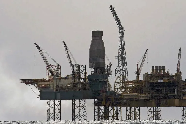 Well operation: earlier drilling work at Elgin-Franklin