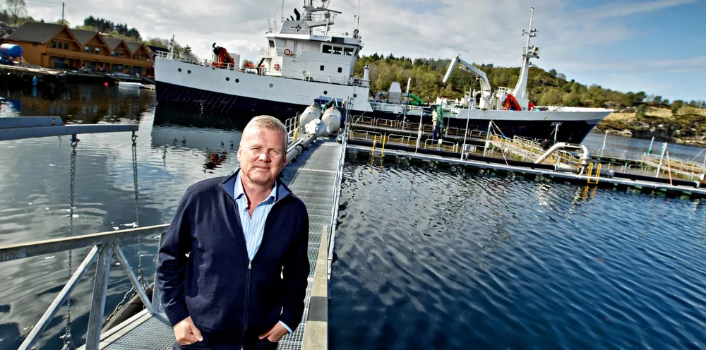 Det er mange med millioninntekt på blad B og mange millionærer. Helge Arvid Møgster troner fortsatt på toppen.