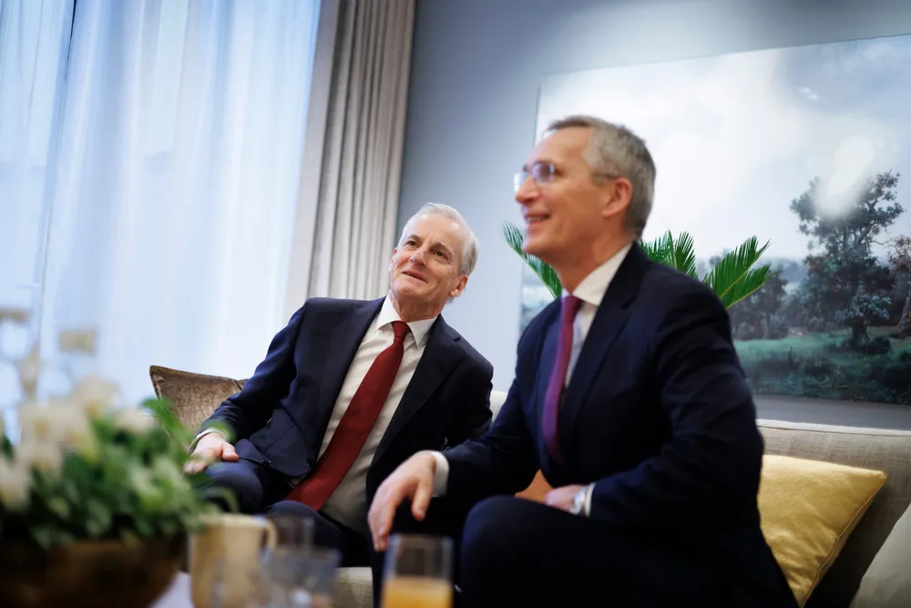 Statsminister Jonas Gahr Støre og finansminister Jens Stoltenberg skal til Washington, D.C. og møte president Donald Trump.