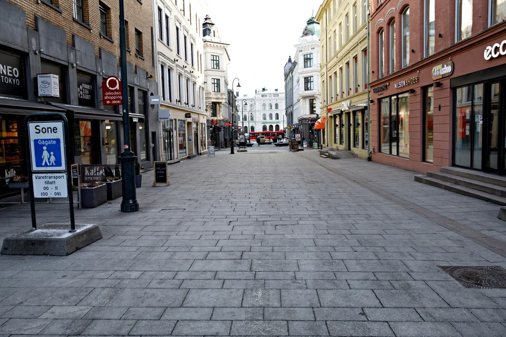 Koronaen har vist oss verdien av et godt sikkerhetsnett. Som gründer mister man mye av sikkerhetsnettet som ansatte tar for gitt, skriver Tore Vamraak. Karl Johans gate 25. januar.