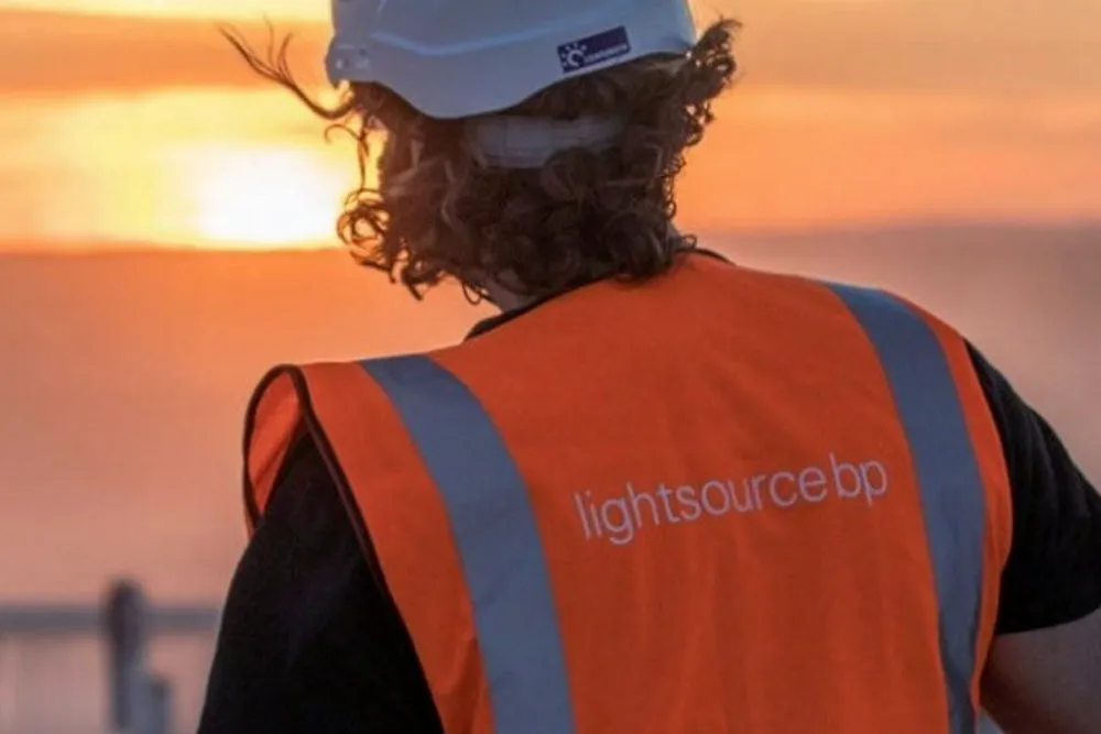Green drive: BP to power New South Wales stations with renewable electricity after Lightsource BP signs power purchase agreement with Snowy Hydro