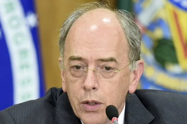 Pay talks: Petrobras chief executive Pedro Parente