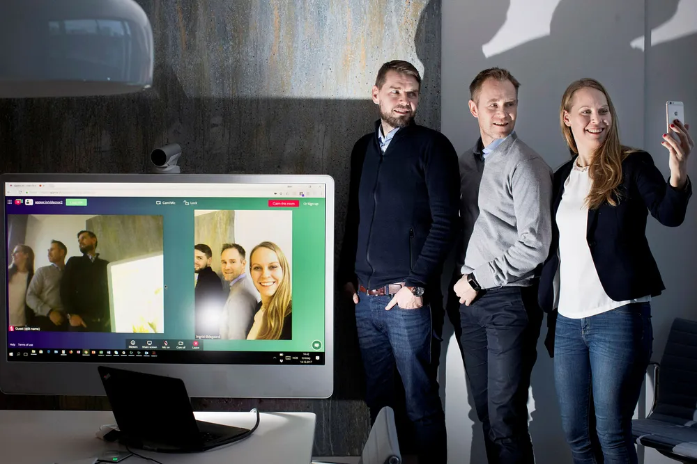 Administrerende direktør Øyvind Reed (til venstre) og gründer Jørn Mikalsen i VideoNor håper de kan bidra til videre global vekst sammen med Ingrid Ødegaard, som er gründer og leder for Appear.in, når de fusjonerer med Telenor-selskapet. Foto: Fredrik Solstad