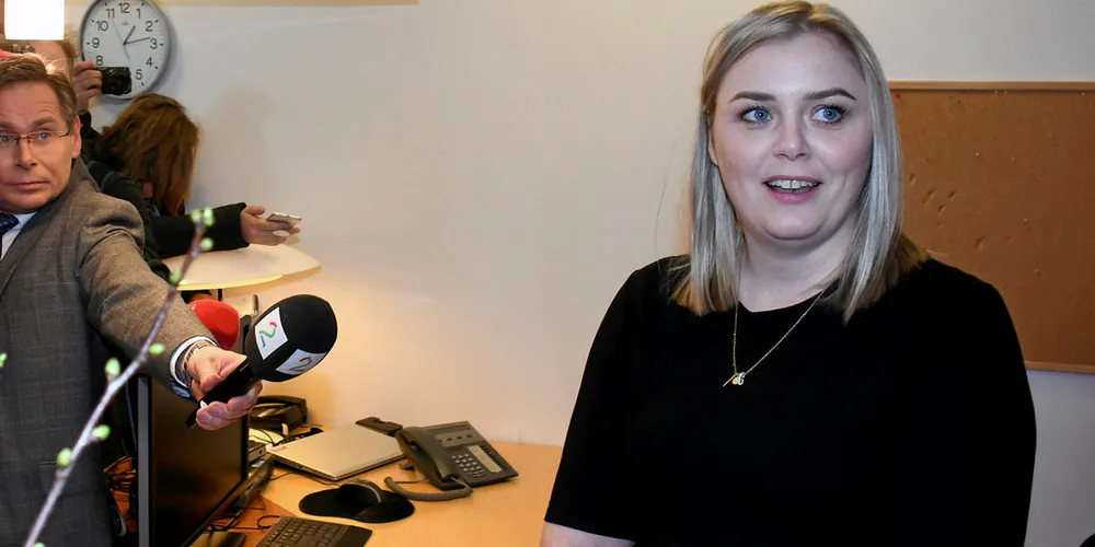MÅ SVARE: – Vi trenger mer fornybar kraft i Norge, og det ser jeg på som min oppgave å sikre at vi får, sa Tina Bru (H), da hun gikk på som olje- og energiminister i januar i år. Nå krever SV svar på om det statsfinansierte leteprogrammet i Barentshavet er noe mer enn et pengesluk.