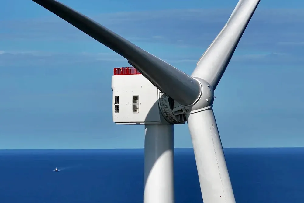 . Vineyard Wind 13.7MW GE Haliade-X in operation