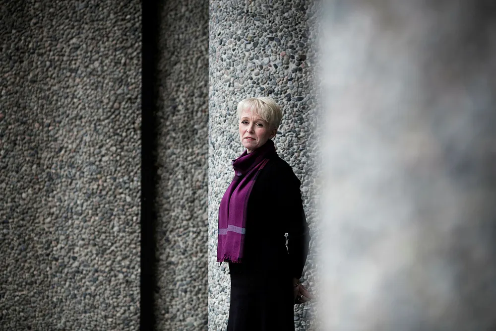 Heidi Finstad i bransjeforeningen Treindustrien mener at mange av byggevareleverandørene nå lever på kanten og i tillegg blir presset fra byggevarekjedene.