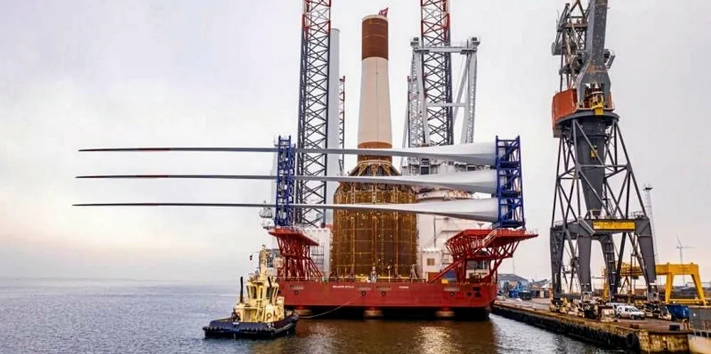The Universal Foundation monobuckets preparing to leave for Deutsche Bucht.