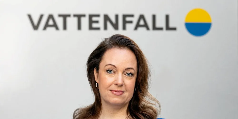 Det svenske kraftkonsernet etterforskes i Finland for en mulig markedsmanipulasjon. Selskapet selv sier det har skjedd en feil. På bildet konsernsjefen i Vattenfall, Anna Borg.