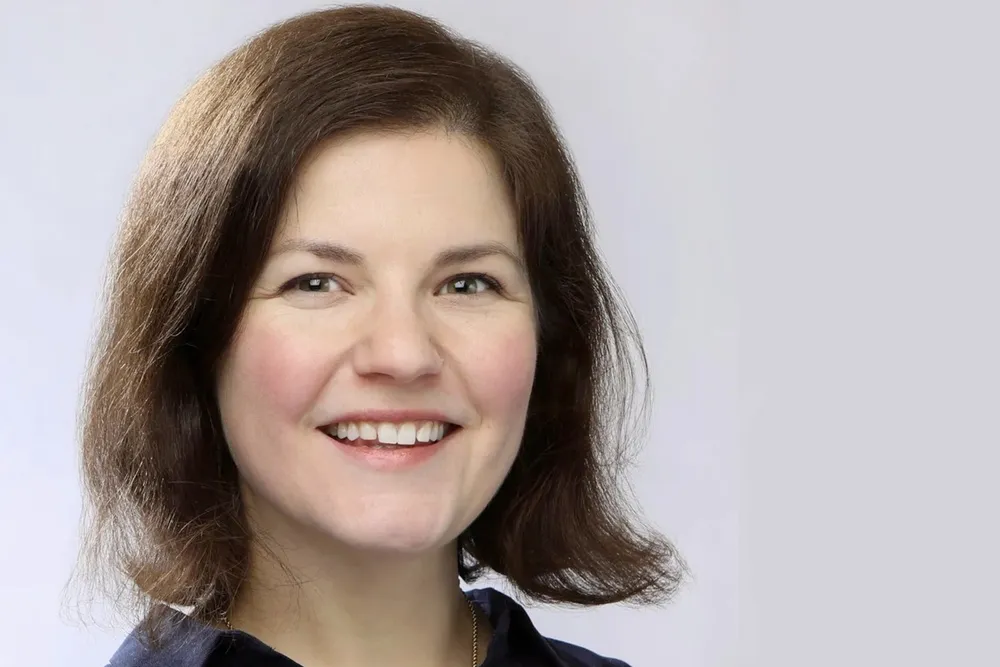 Camilla Vedeler, næringspolitisk rådgiver i Fornybar Norge, vil ha økt transparens i MFRR-markedet.