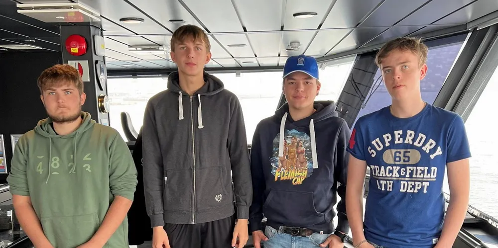 Fra venstre: Mikael Midtkandal (fiske og fangst-lærling), Ole Marius Nystøyl Kravik (matroslærling), Tony Andre Kvernevik (fiske og fangst-lærling) og Sander Stig Rasmus Sneide (skipsmotormekaniker-lærling).
