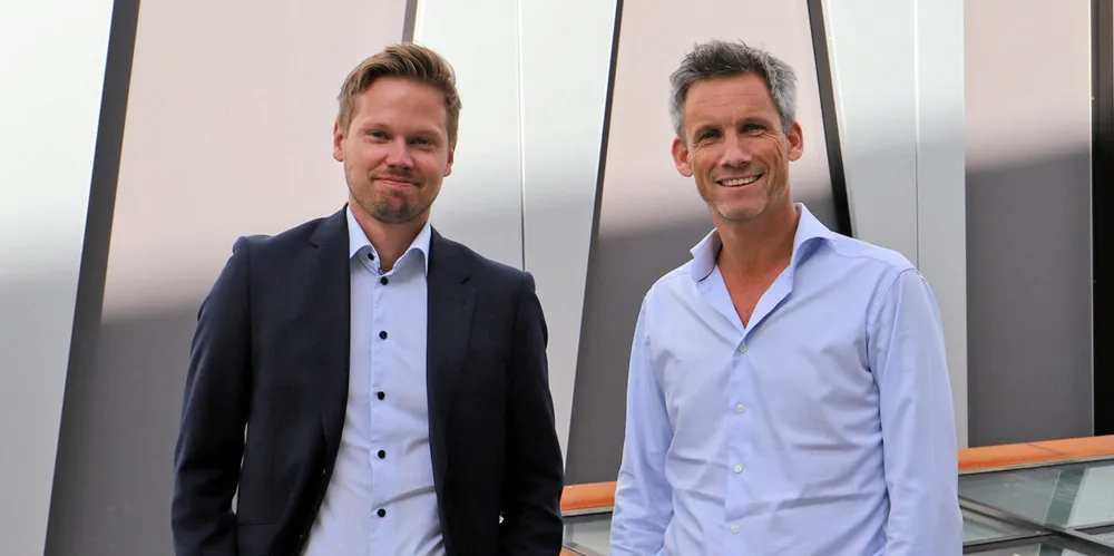 Christopher Norgen fra Thema og Kristian Enger fra Itera er ansvarlige for den tredje strømrapporten som selskapene utgir om det norske markedet.