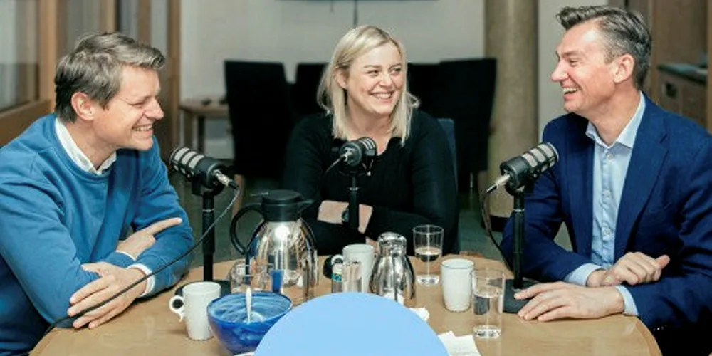 Stortingsrepresentantene Peter Christian Frølich, Tina Bru og Henrik Asheim utgjør trioen som gir ut podkasten Stortingsrestauranten.