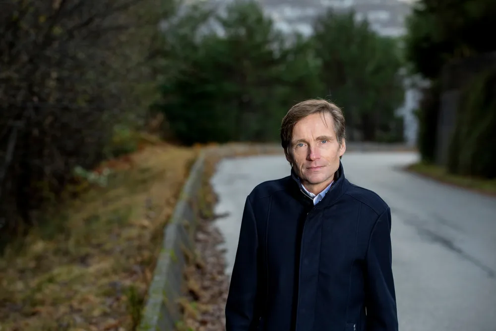 Robert Næss har som vane å investere i selskaper med lav risiko. Det har pleid å gi gode resultater.