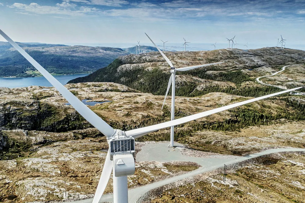 Bessakerfjellet vindkraftverk eies av Aneo. Det er aksjer i Aneo som Holtålen kommune nå ønsker å selge til KLP.