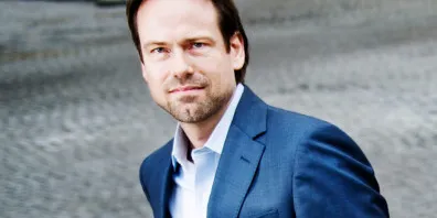 The Glastad family from Farsund is an old shipping family that now has investments in hotel real estate and shipping companies, among other things.