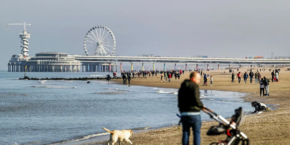 The wind farm will be close to the beach in Scheveningen in South Holland.