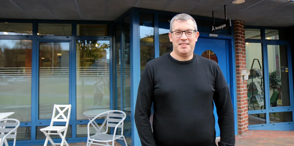 Forsker Morten Heide ved Nofima har sett på markedsmulighetene for oppdrettet torsk. Mye ligger til rette for en levedyktig næring, om bare prisene tar seg opp.