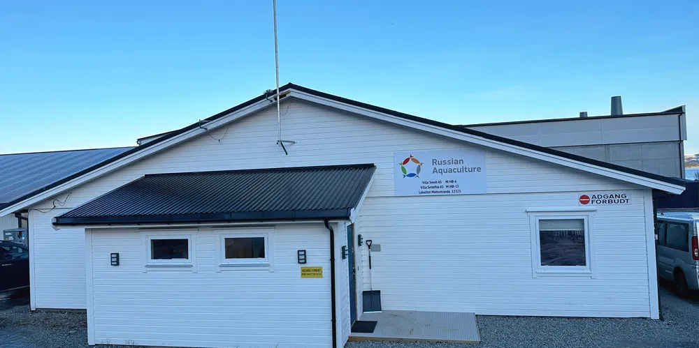 Bilde av Russian Aquaculture på Moltustranda der Villa Smolt hører til. Selskapet er nå norskeid av samme selskap som eier Olden Oppdrettsanlegg.