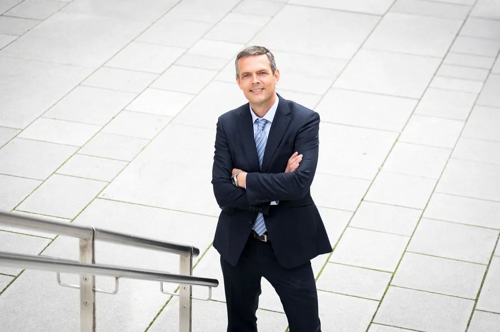 Råvareanalytiker Bjarne Schieldrop tror oljeprisen skal oppover fra og med denne uken.
