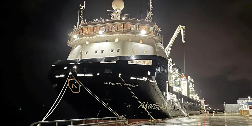 «Antarctic Provider» til kai i Haugesund.