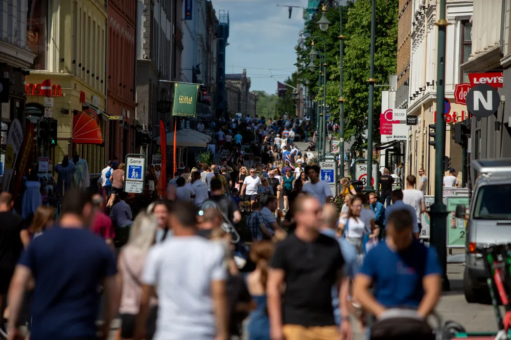 Politikere er avhengige av folks tillit. Mange vil derfor skjerme seg for unødig kritikk, og vegre seg for å gå inn i håndteringen av en kompleks varslingssak, skriver Ola B. Mannsåker.