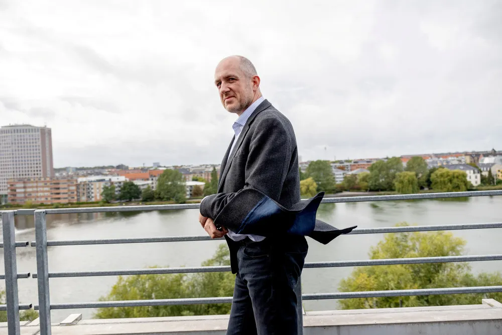 Claus Bunkenborg har vært med på mye av reisen til Mobilepay siden oppstarten i Danmark i 2013. Han tror det kan bli vanskelig for konkurrentene å få full tilgang til Iphone, selv om EU skulle felle Apple i en konkurransesak.