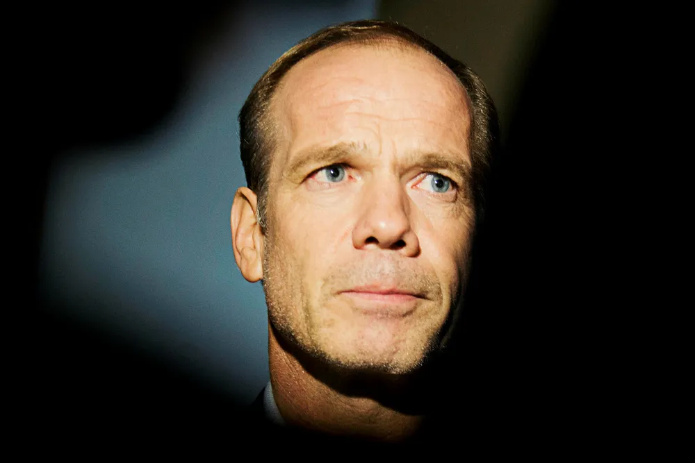 Jens Lippestad er klubbleder for de norske SAS-pilotene. Han bekrefter at det ikke har vært dialog mellom partene siden det ble brudd i forhandlingene mandag morgen. Torsdag kan flytrafikken lammes om den varslede streiken blir en realitet. Foto: Fredrik Varfjell / NTB scanpix Foto: Fredrik Varfjell