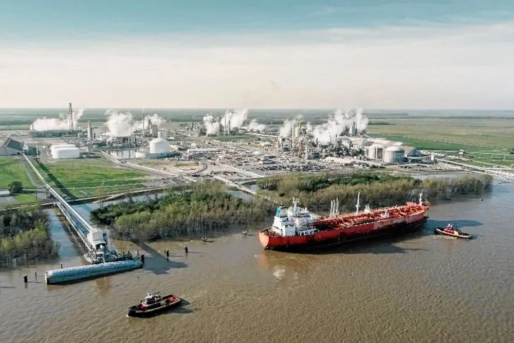 CF Industries: the company has pledged to invest $200 million in building a carbon dioxide dehydration and compression unit.